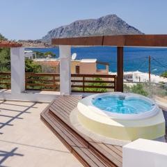 Vasilis Studios Family House