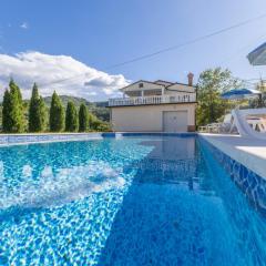 Maria Buzet 2 with Balcony