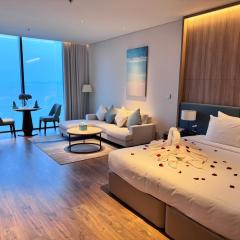 Vela Ha Van's House Ha Long