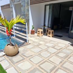 Freesia Apartment 3 by Mau-Rent Houses