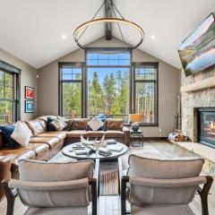 Breckenridge Hideaway Steam Shower plus Hot Tub