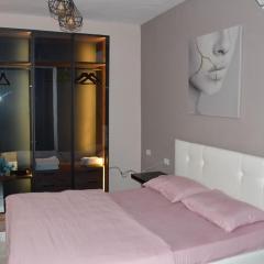 Comfortable Stay in The Center of Tirana