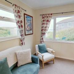 D17 Vellanoweth, Riviere Towans