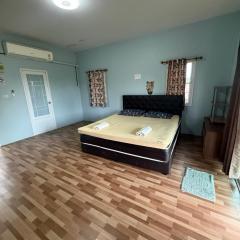 รุ้งรวีรีสอร์ท 1