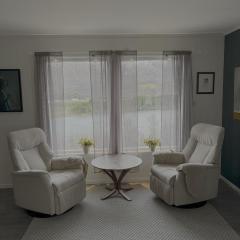 Stort hus med fire soverom og 8 senger