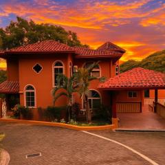 Casa B in Samara with pool