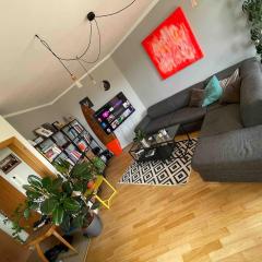 COSY&SUNNY flat, center 10min, park 3min, baby cot, free weekend parking