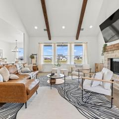 Charming Farmhouse Retreat 3bd Country Home