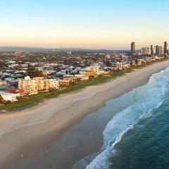 Coastal Comfort on Hedges Ave by Housemark Escapes