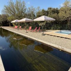 Gîte avec piscine de 25 m et spa