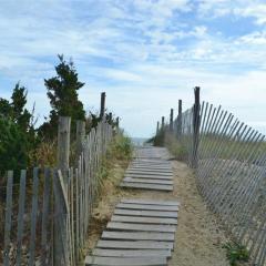 Oceanfront Beach Badgesequipment Wifi Decks Hot Tub Outdoor Shower