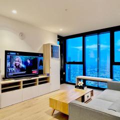 Victoria One - 3beds Central CBD, Modern & High floor with Great views!