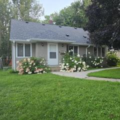 Spacious and Cozy 4-Bedroom Home in the heart of MSP