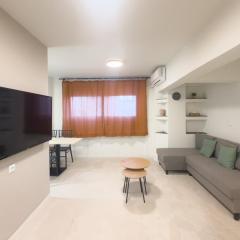 Panormou Neon - Urban Apartment 1B