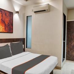 Collection O Royce Studios Near Pune Airport