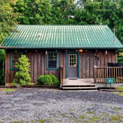 Wonderful Cabin with Hot-tub and Pool Table in Sevierville, Tennessee
