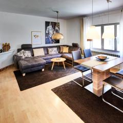 Villa with great pool dog friendly