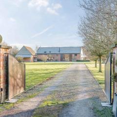 Oakfield Barn - Stylish Stay for Large Groups