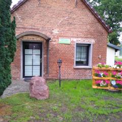 Ferienhäuschen in der Nähe der Kirche