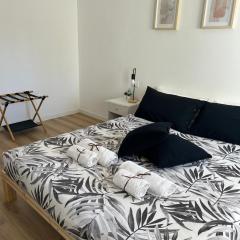 Modern Apartment near Milano, Airport Malpensa, Rho Fiera 24h Check-in