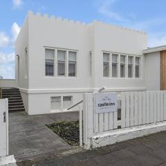 Castle Inn Apartments - Downtown Keflavík