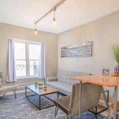 Downtown 2 Bedroom Apartment