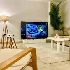 Bright 3-BR Dokki Apartment Balcony -Terrace