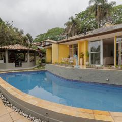 Casa de Campo com Piscina, Lareira e Churrasqueira