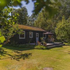 Coastal Family Retreat - 150M to the Beach