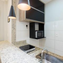 Apto no Centro de Guarapari, a 150m do Mar CEC0404