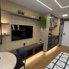 602 - Estúdio elegante com piscina e academia