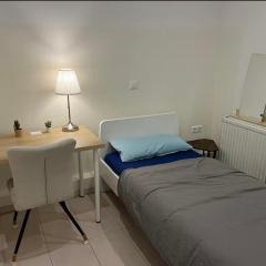 Simple Room close to city center