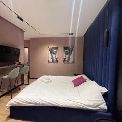 JT Tirana Studios - Red