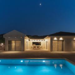 Alkinari Villa, by TK Property Management