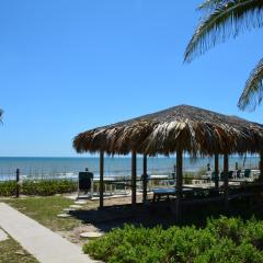 Oceanfront Sea Scape Motel