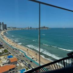 Habitacion Frente al Malecon By Partner Host