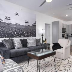 Luxury 2 BR Getaway Near Oak Mountain Park