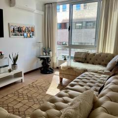 Manquehue Station, Arauco Mall and Araucano Park