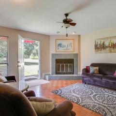 Baton Rouge Townhome with Pool Access - 7 Mi to LSU!