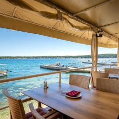 Apartment in Barbat with sea view, balcony, air conditioning 660-1