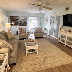 Relax at Tamarind – 2BR End Unit by Beach & Bay