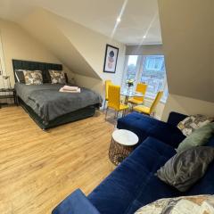 Apartment 6- 216 High Street