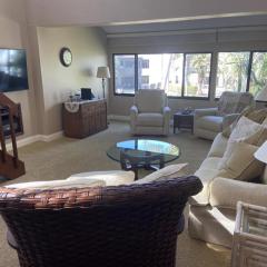 Tamarind 2BR+Loft - Bay Views & Sun Deck