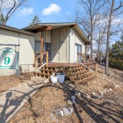 Fairway and Lake Views with Hot Tub, Fire Pit and Spacious Rooms
