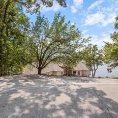 Pet-Friendly Home In The Main Channel w/ Breathtaking Sunsets & Lake Views