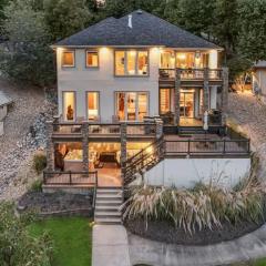 Porto Cima w/ Game Room, Dock, Boat Slip, Kayaks, Lakeside Fireplace & Hot Tub