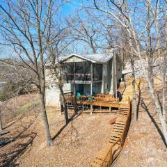 Spacious, Central Location, Fire Pit, Boat Slip