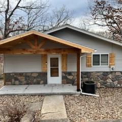 Stunning Views of the 75mm, Private Dock, Spacious Decks, Kayaks & More!