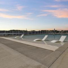 Lakefront Topsider Condo w/ Boat Slip, 2 Pools & Large Deck