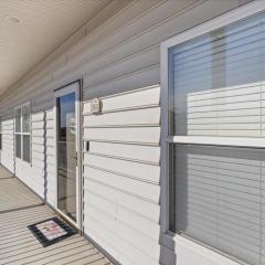 Lands End Condo with Amazing Main Channel Views, 2 Pools, Playground & Boat Slip